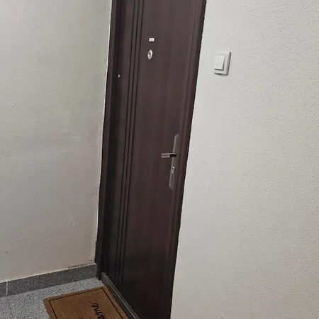 Apartamento Sa Parkingom