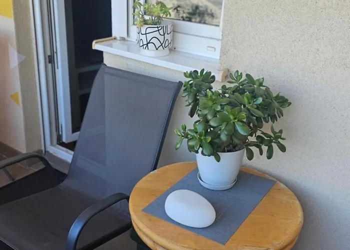 Daire Sa Parkingom *